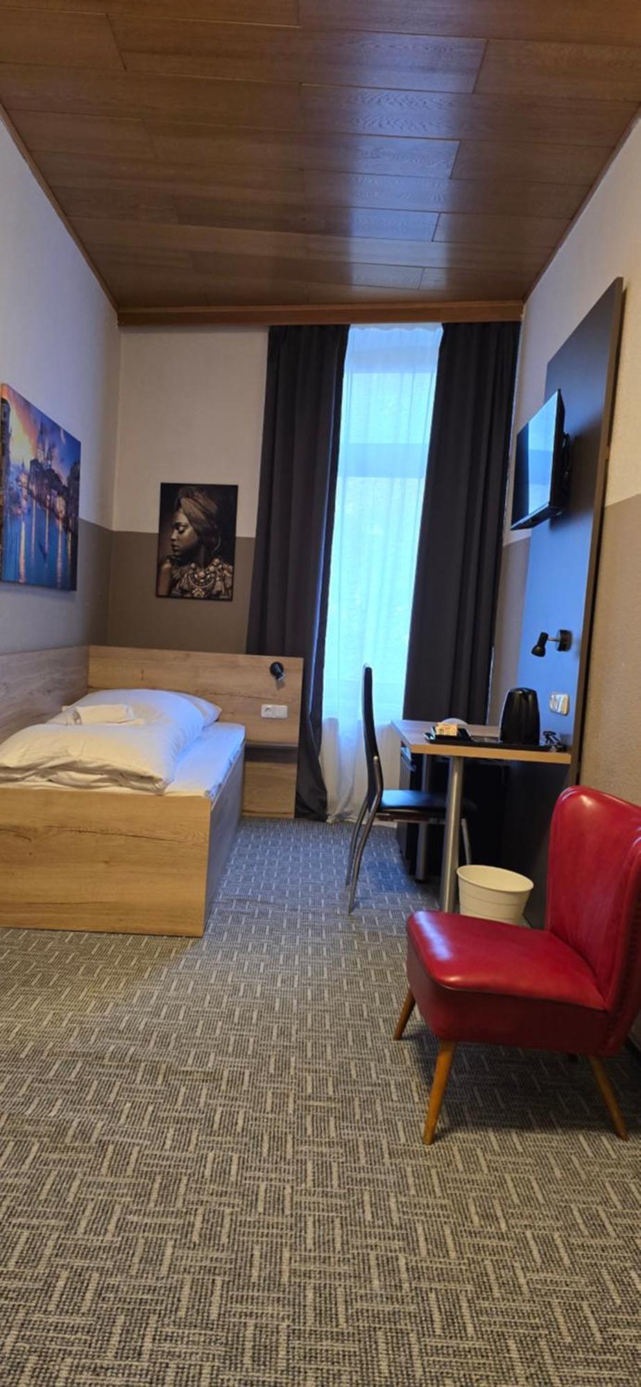 Hotel Zum Deutschen Eck Velbert Zewnętrze zdjęcie